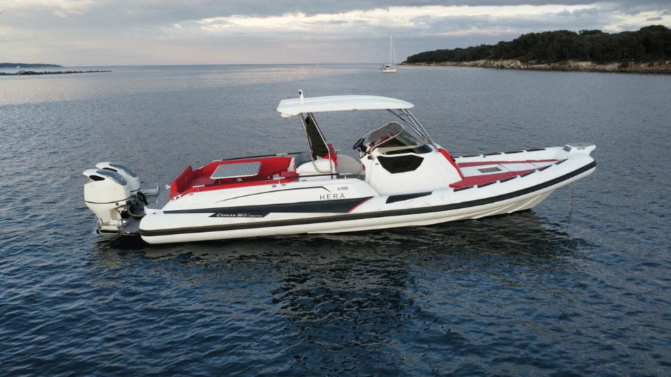 CAYMAN 38 EXECUTIVE - Image 1