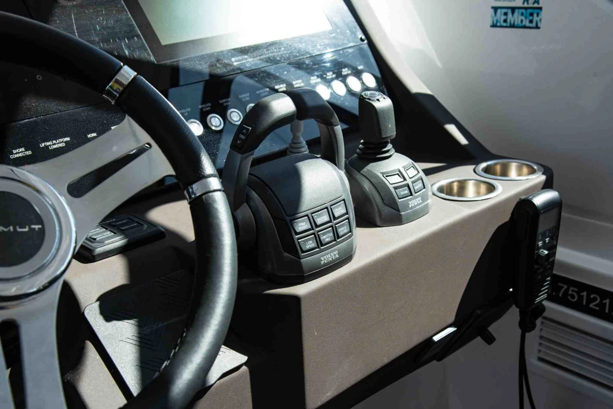 ATLANTIS 45 - Image 7