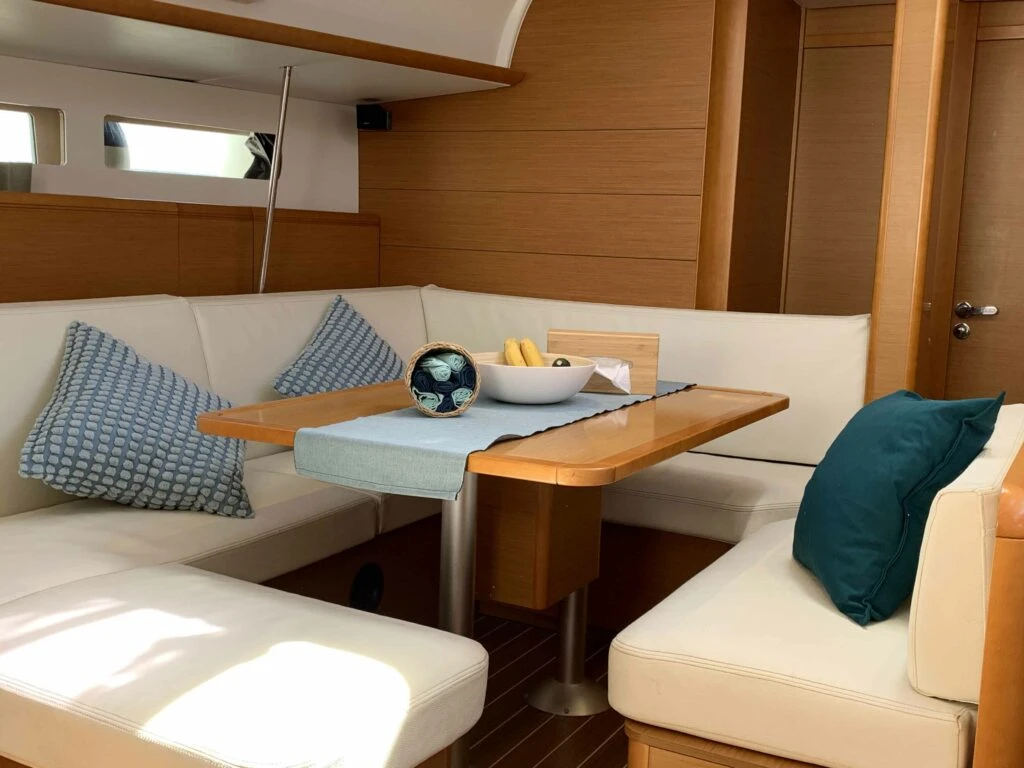 SUN ODYSSEY 469 - Image 13