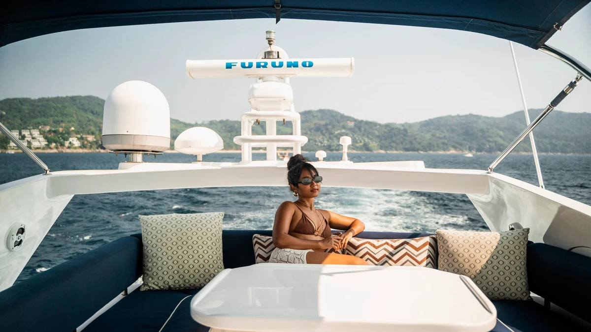 MANHATTAN 60 - Image 13