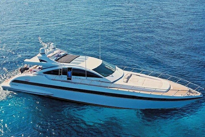 Mangusta yachts 72