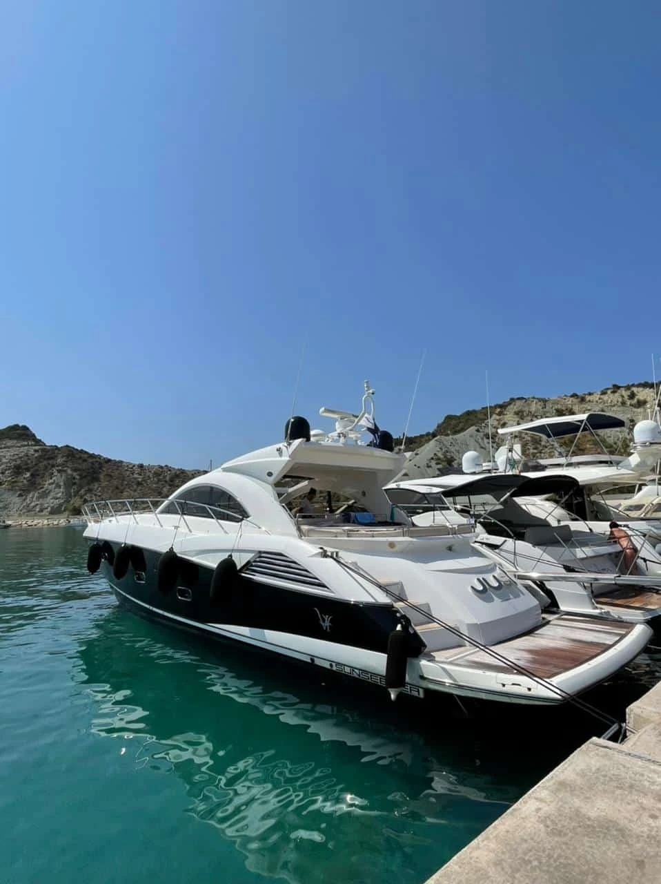 PREDATOR 54 - Image 8