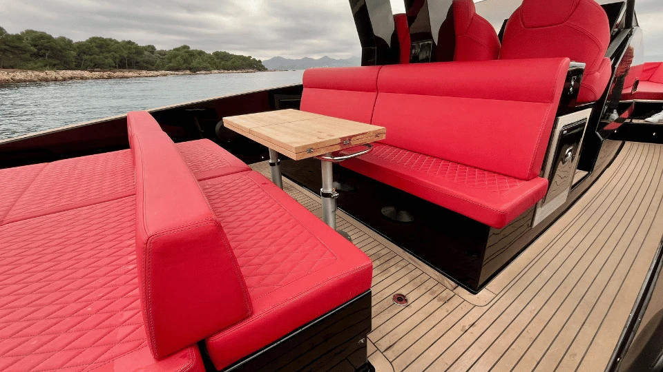 T40 OUTBOARD - Image 5