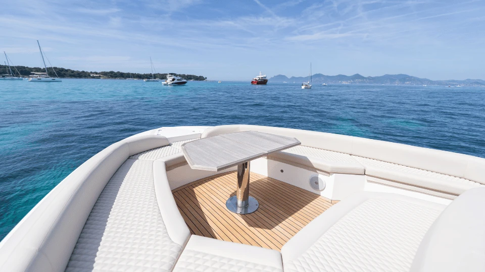 BB 44 PANAREA (BENMAR) - Image 10