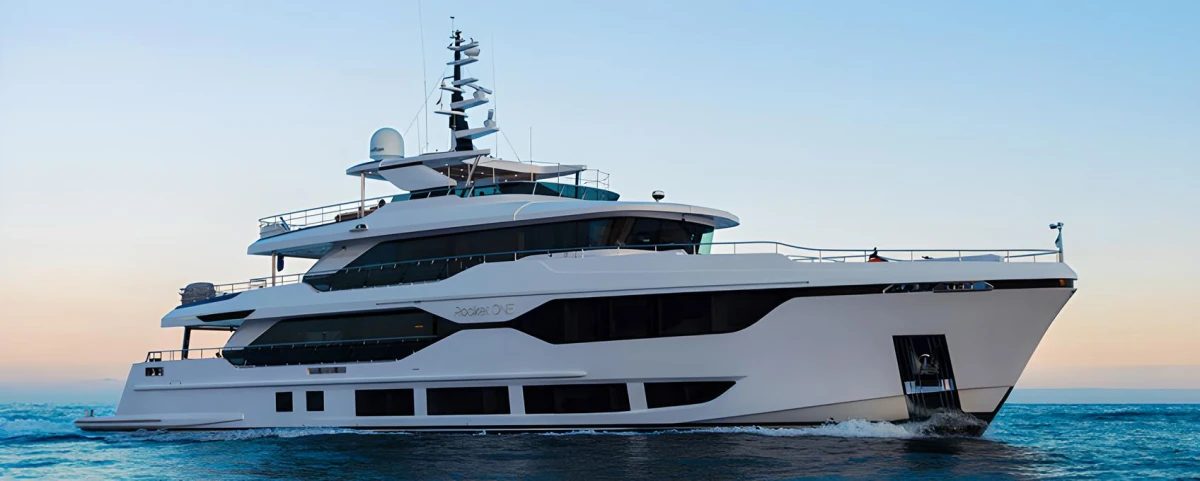Majesty Yachts 120