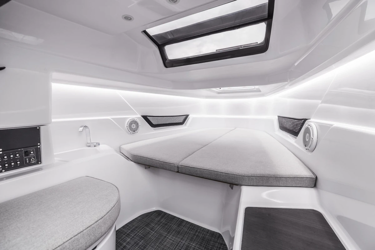 25 CROSS TOP - Image 2