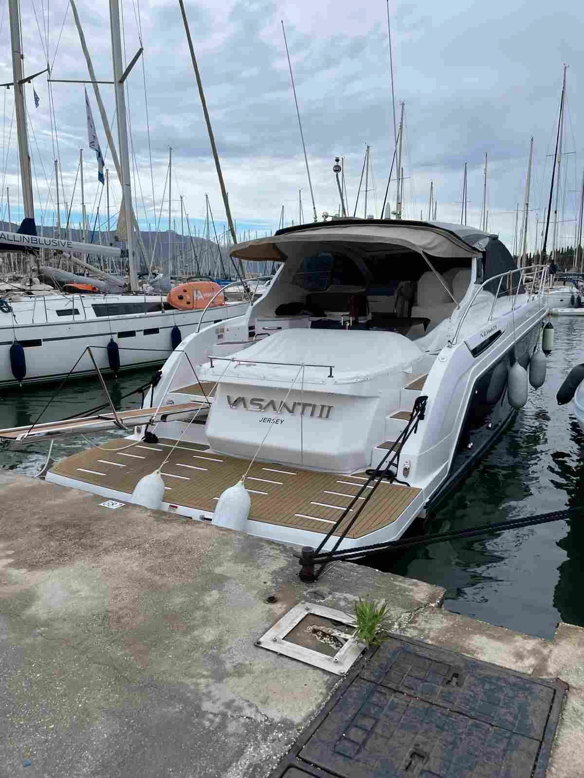 ATLANTIS 45 - Image 2